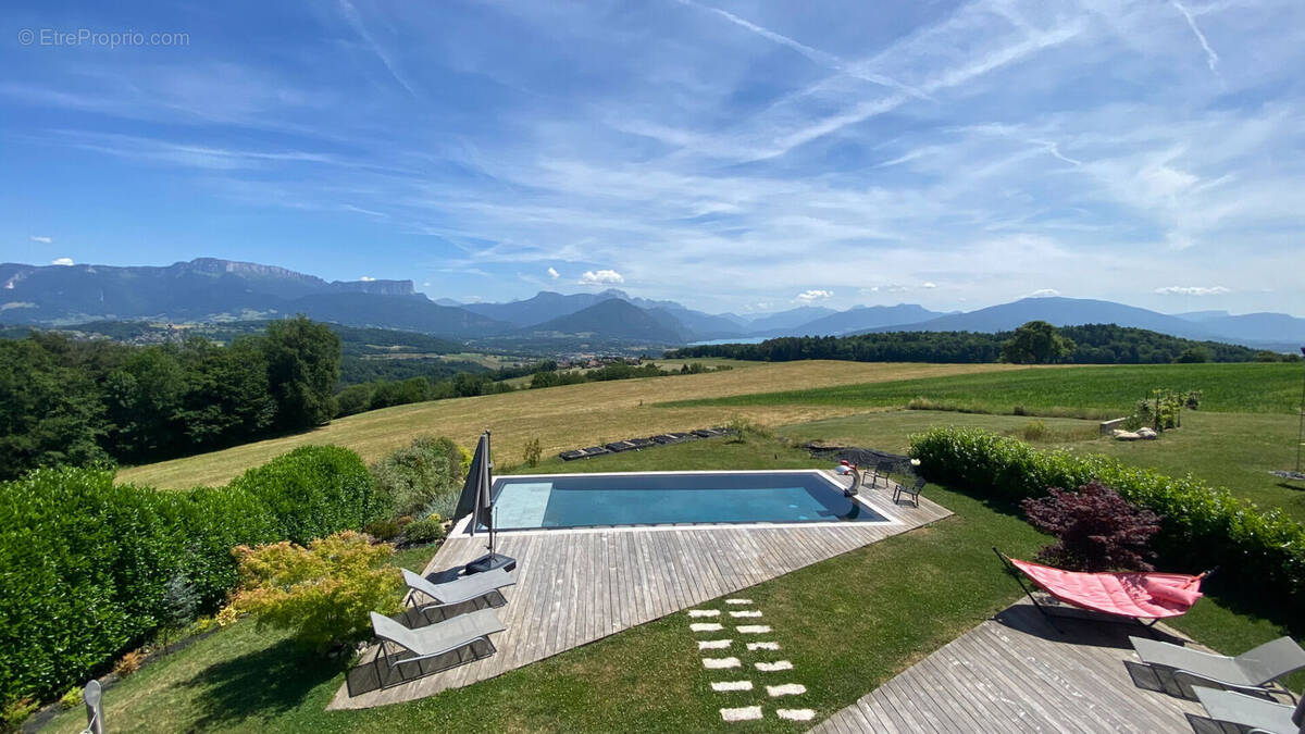 Maison à LES OLLIERES