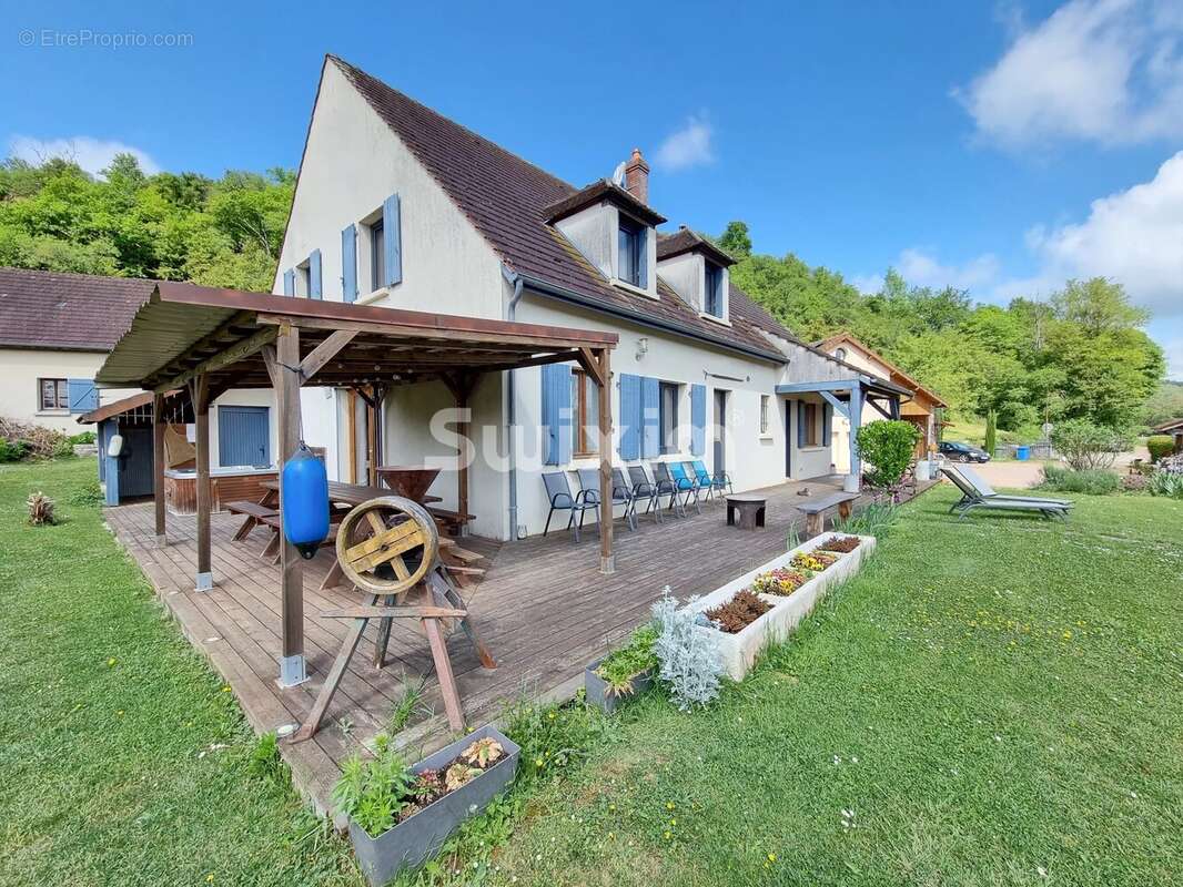 Maison à CHEVROCHES