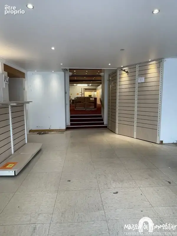 A vendre à COGNAC - Un emplacement d'exception au cœur du centre-ville - Immeuble de 725m2 à réhabiliter - photo 21