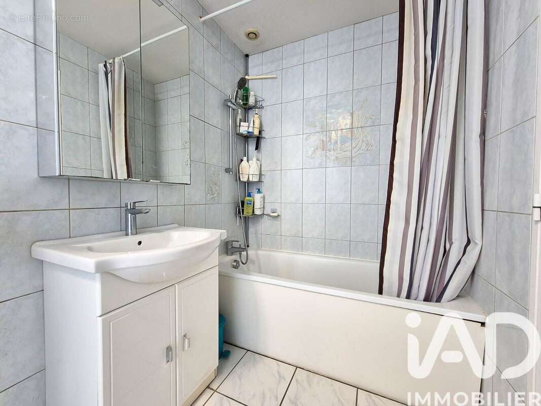 Photo 9 - Maison à VAUREAL