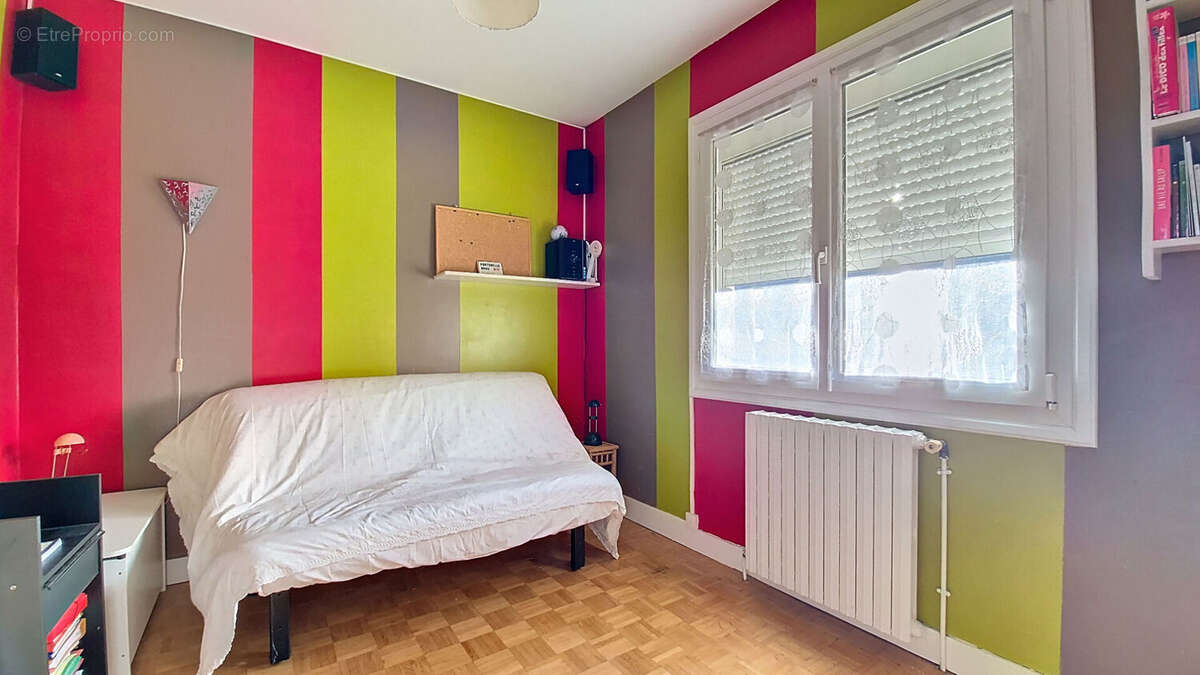 Maison à VILLENAVE-D'ORNON