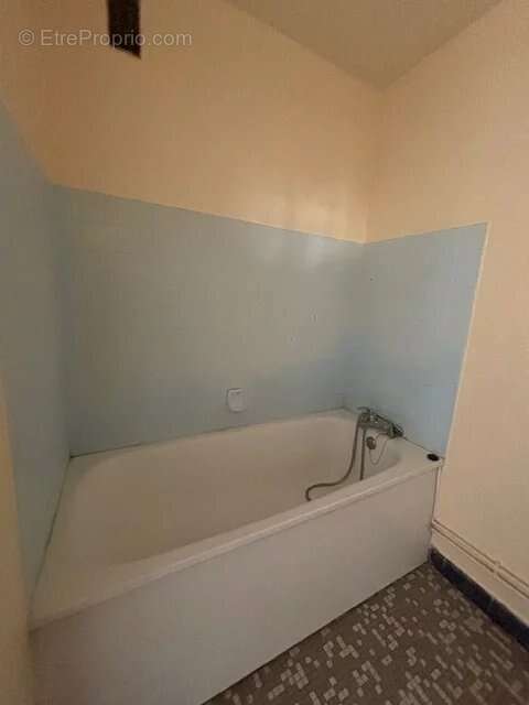 Appartement à SAINT-MAUR-DES-FOSSES