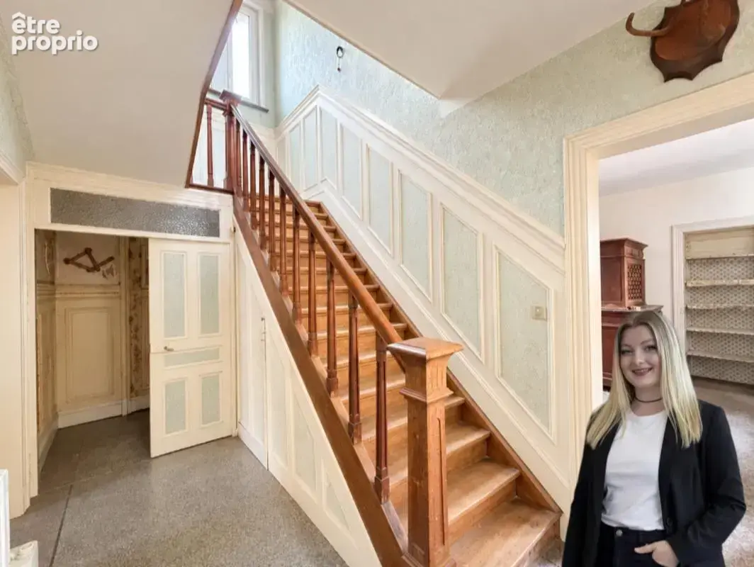 Maison de maître – 7 pièces, 4 chambres, grand jardin et beau potentiel - photo 1