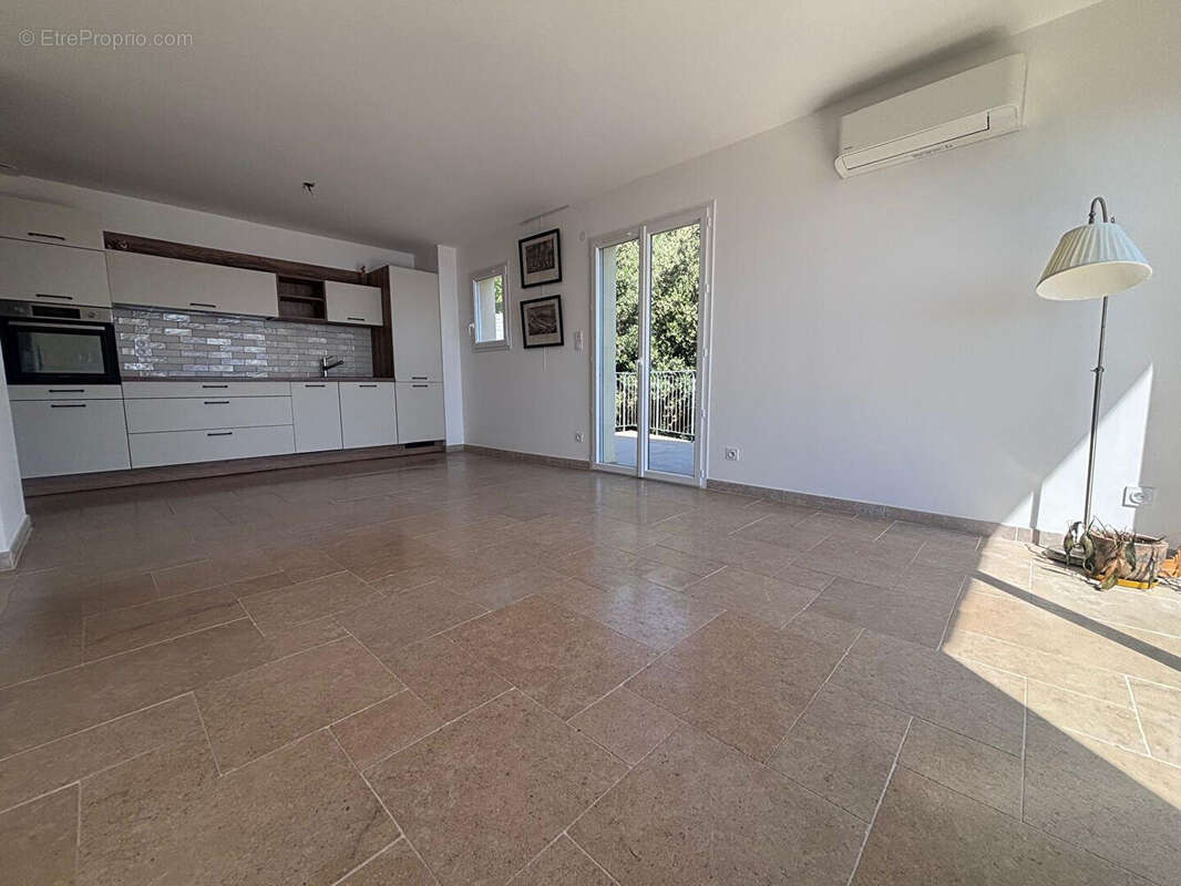 Appartement à BRANDO