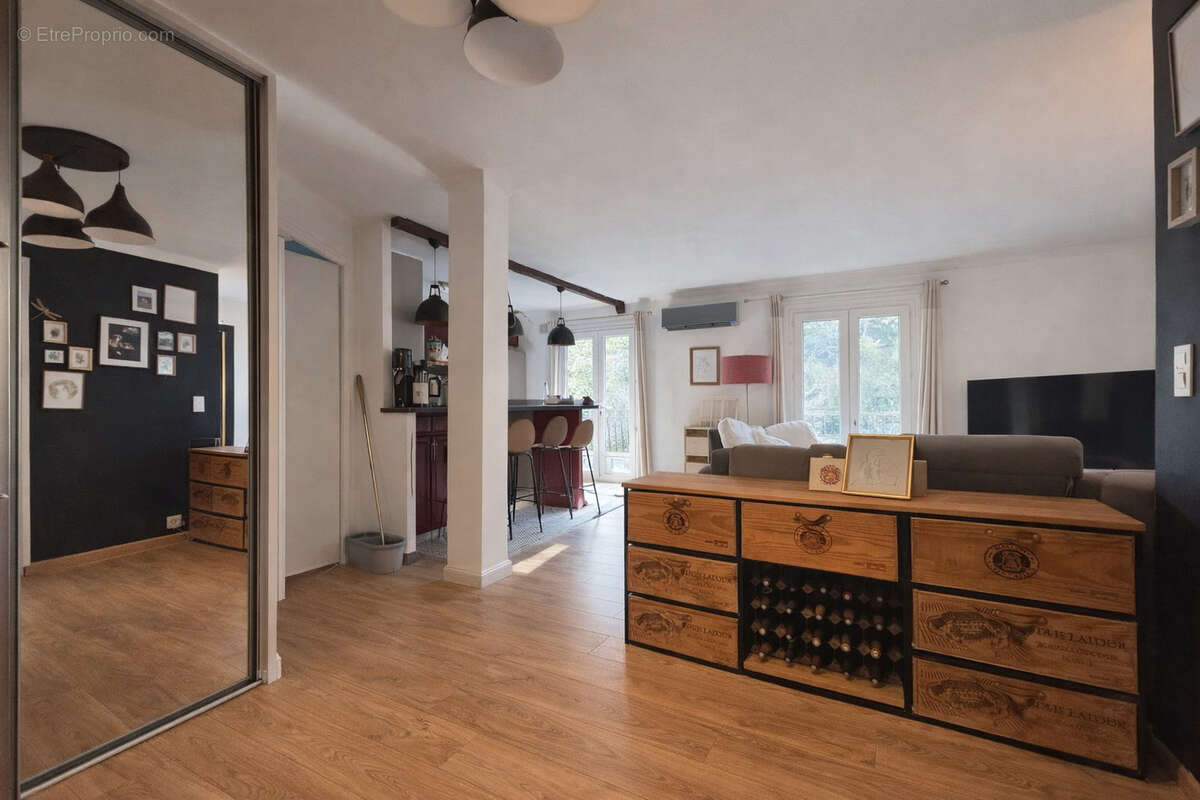 Appartement à ROQUEBRUNE-CAP-MARTIN