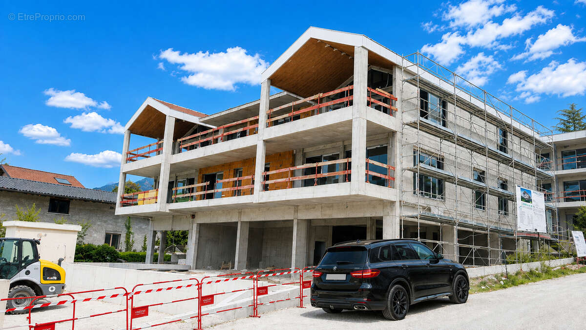 Appartement Type 4 ATTIQUE de  96,09 m² avec Terrasse et Balcon. - photo 2