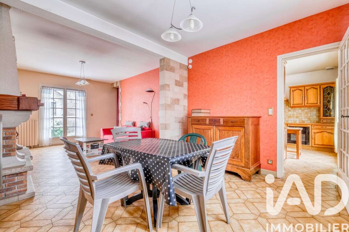 Photo 5 - Maison à VILLENOY