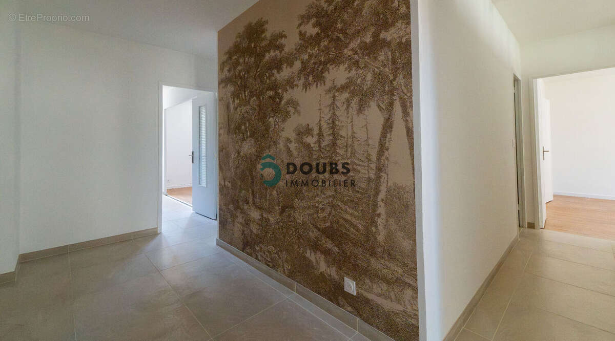 Appartement à Maiche - photo 5