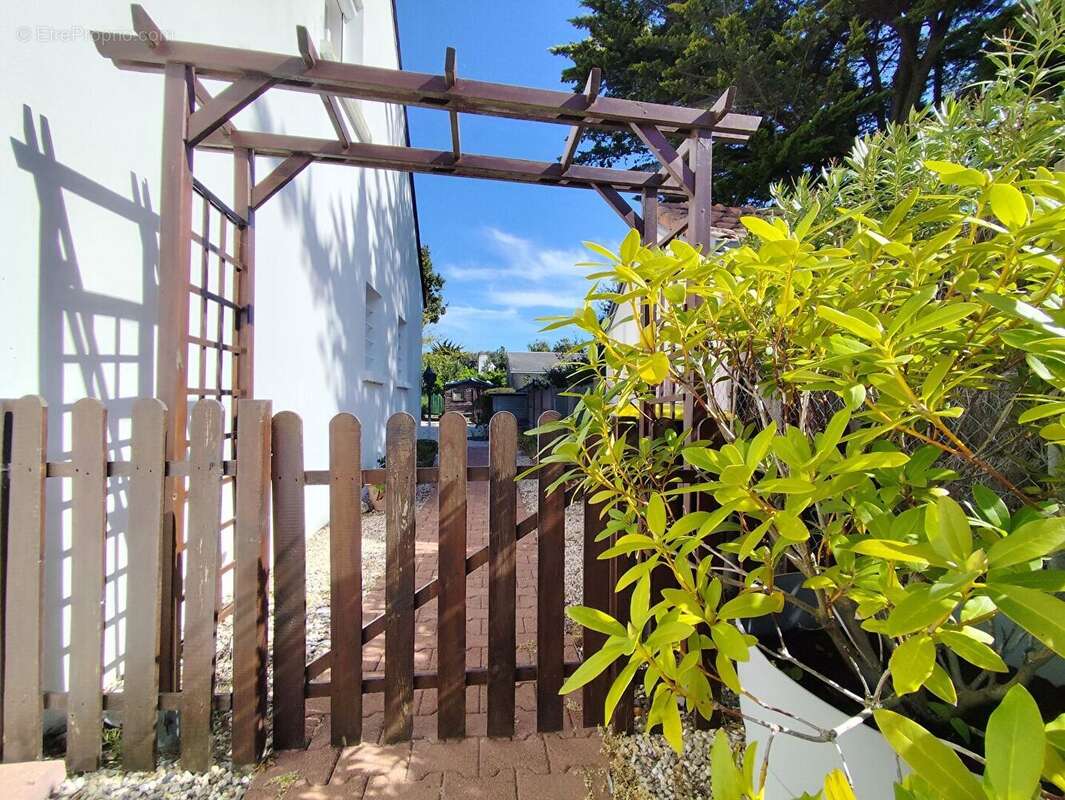 Maison à LE POULIGUEN