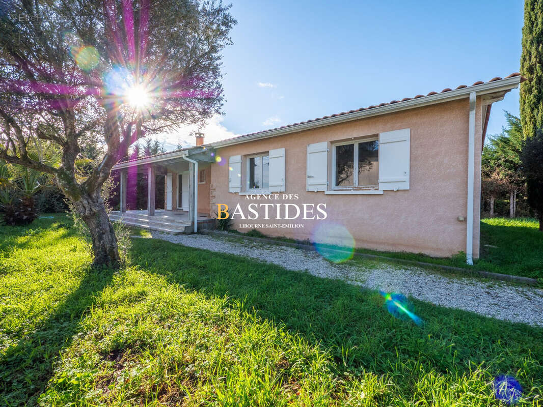 Maison à SAINT-DENIS-DE-PILE