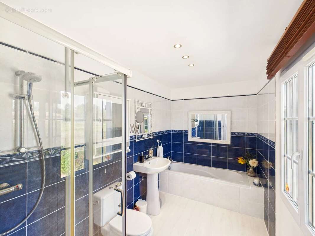 Maison à ABJAT-SUR-BANDIAT