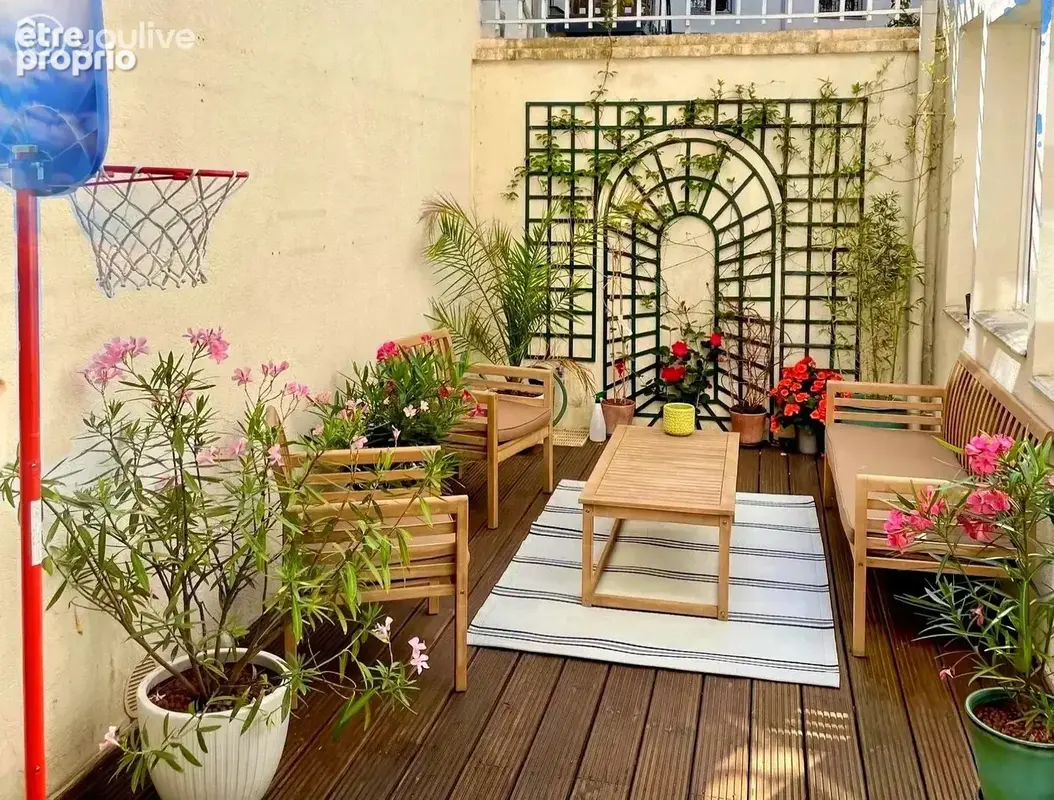 Maison bourgeoise avec terrasse et parking - photo 16