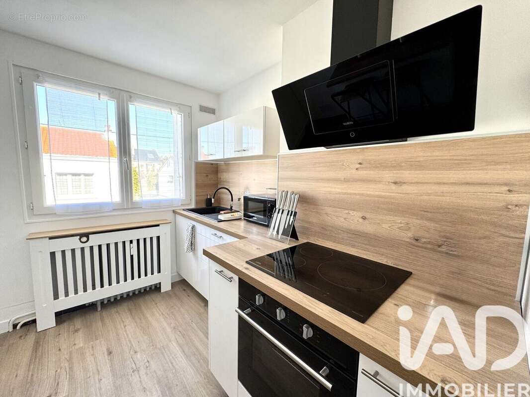 Photo 2 - Appartement à LA ROCHELLE