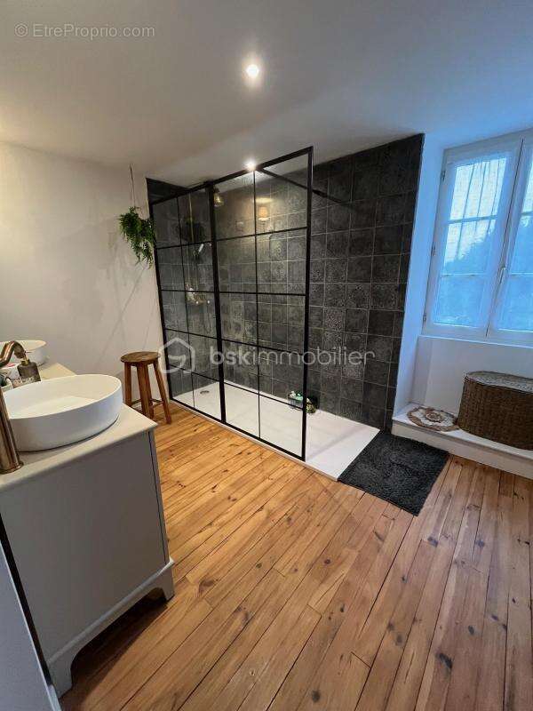 Maison à BEAUVOIR-SUR-NIORT