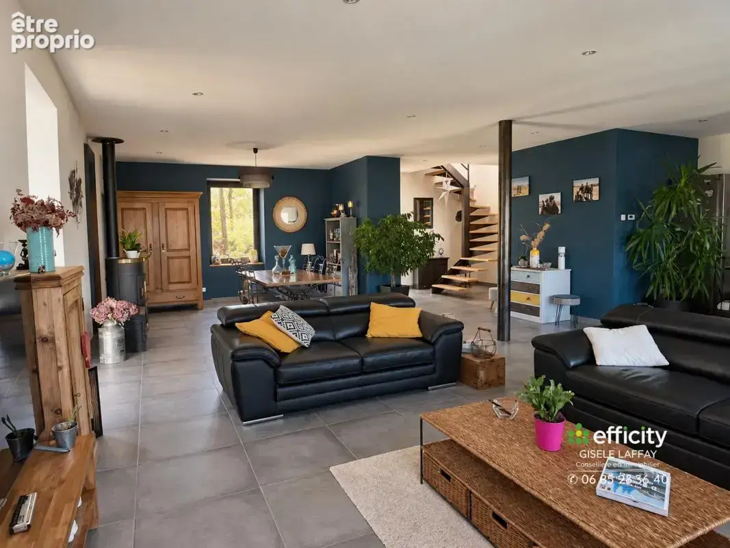 Maison 6 pièces 254 m² à vendre à Montbrison (42600) - photo 12