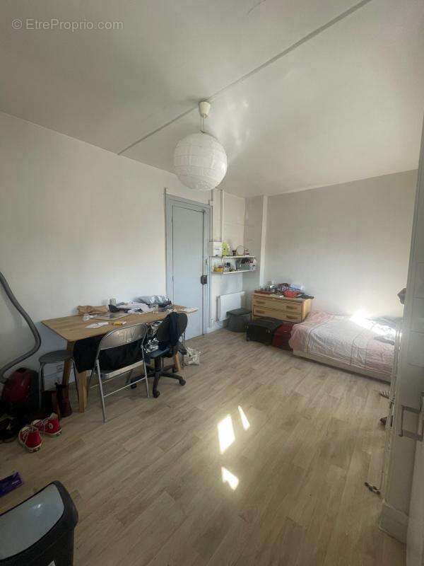 Appartement à PARIS-8E