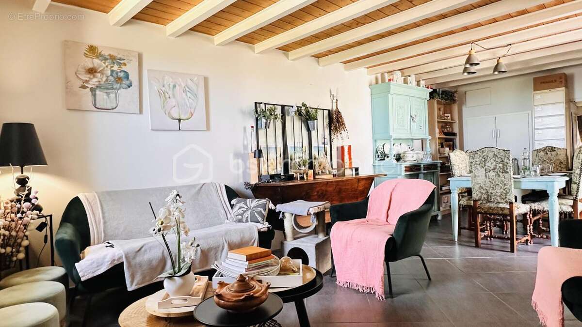 Belle maison en pierre de pays - photo 6