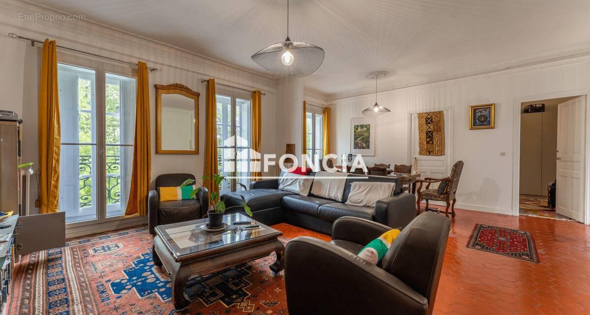 Appartement à NIMES