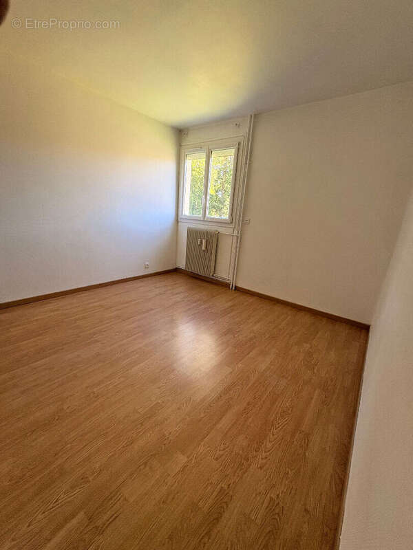 Appartement Crepy En Valois 3 pièce(s) 62 m2 - photo 4