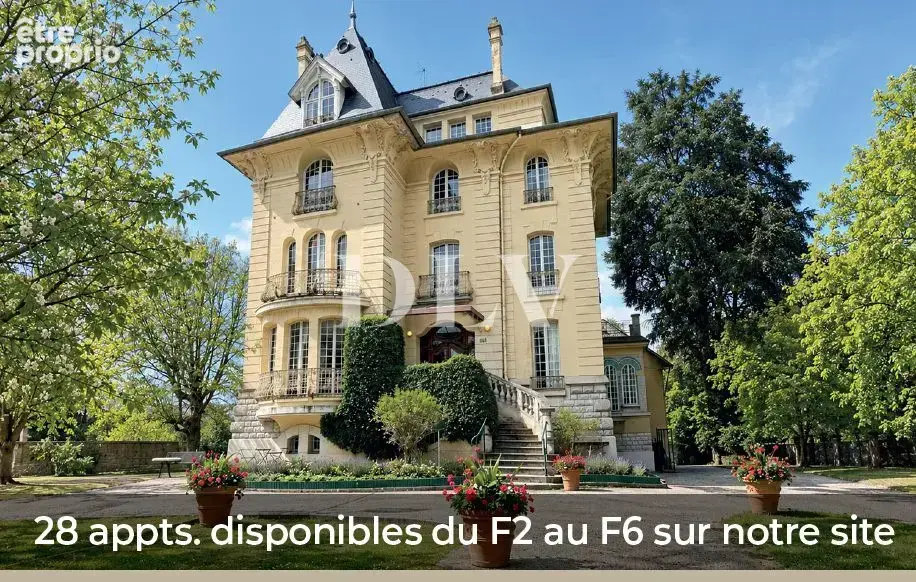 Appartement à FONTAINEBLEAU