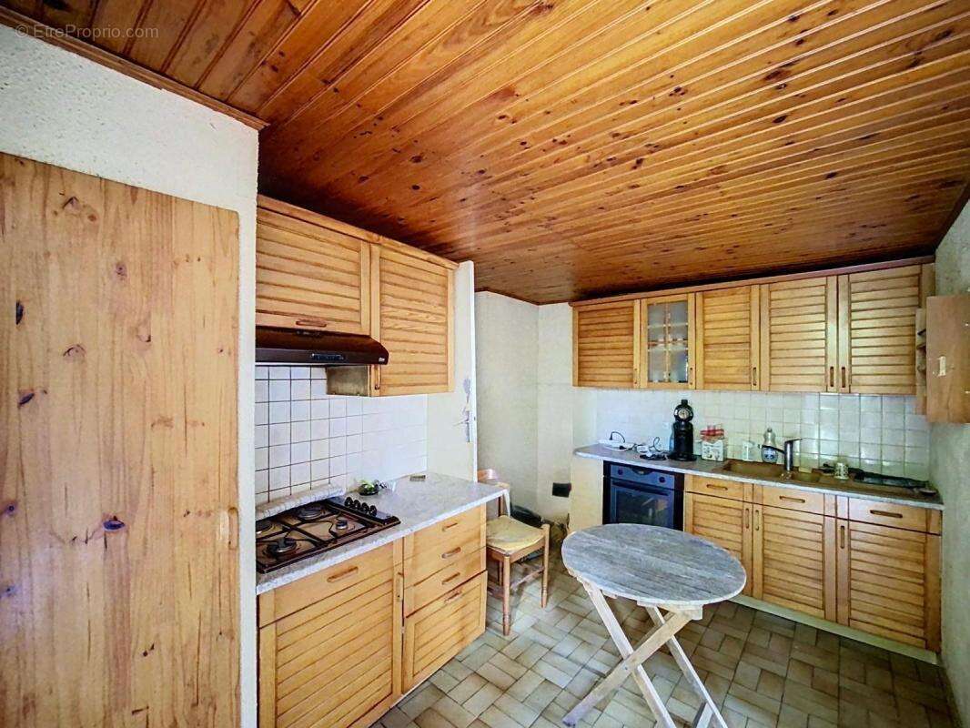 Maison - 3 Chambres - Jardin - Au cœur du village - Proche des commodités - photo 11