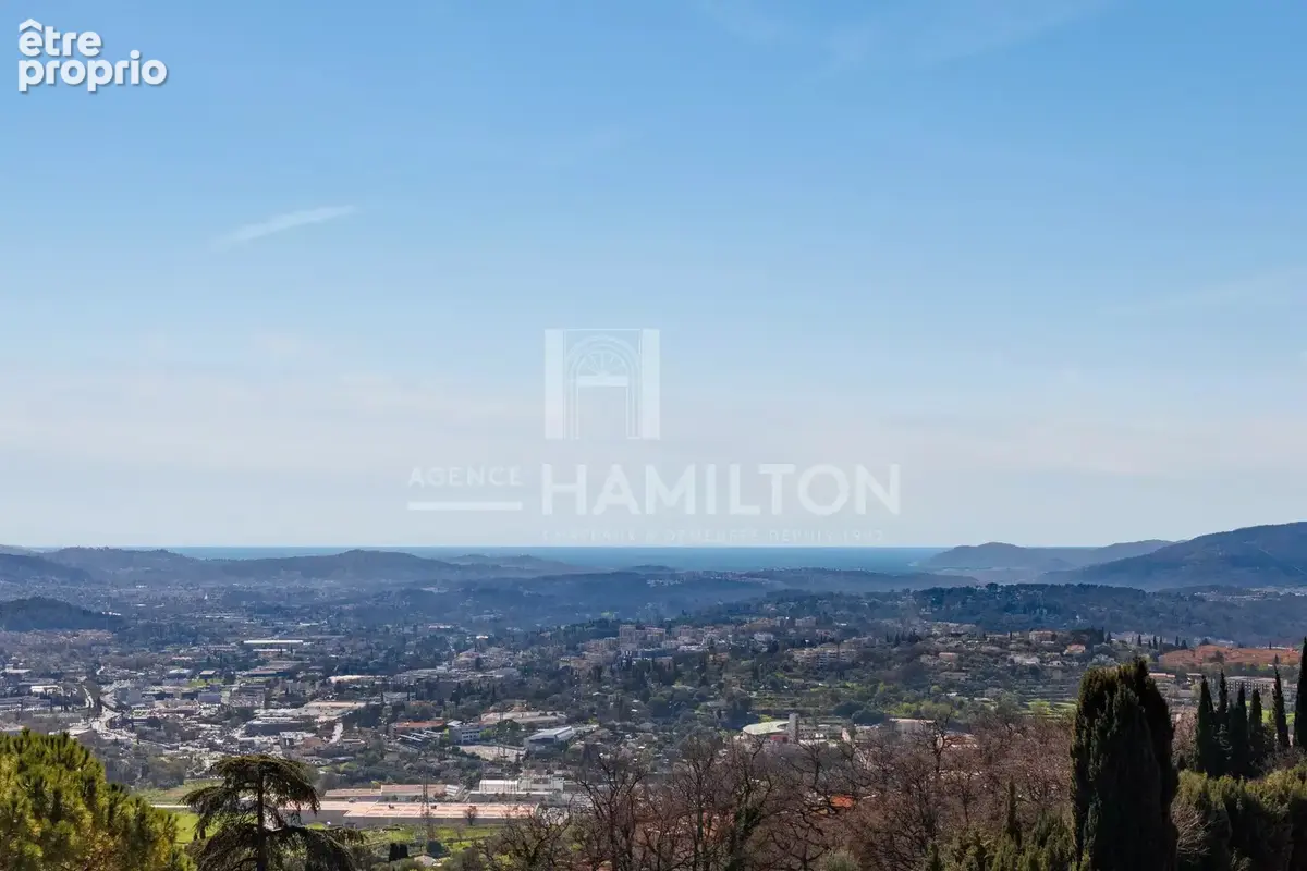 Photo Appartement à Grasse au prix de 575 000€
