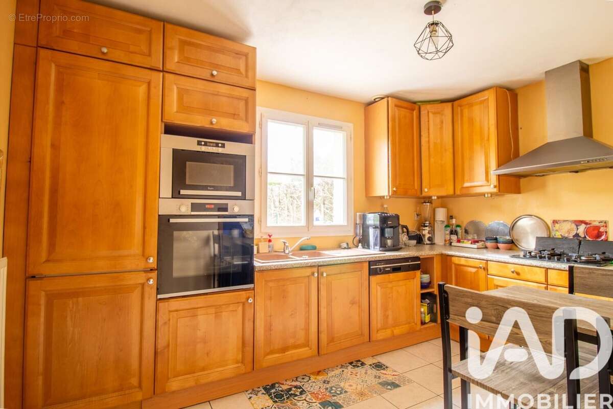Photo 8 - Maison à ISSOU