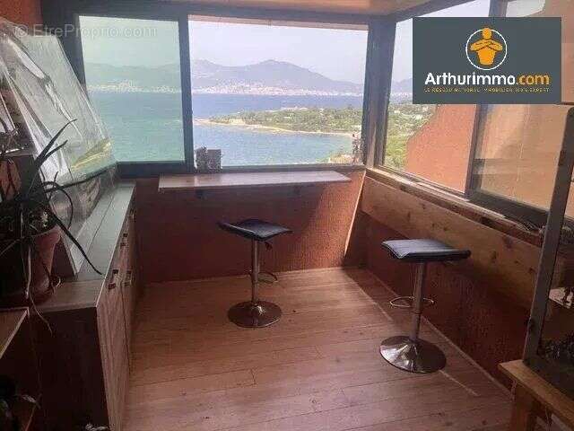Vente Appartement (20128) 260 000ï¿œ - photo 3