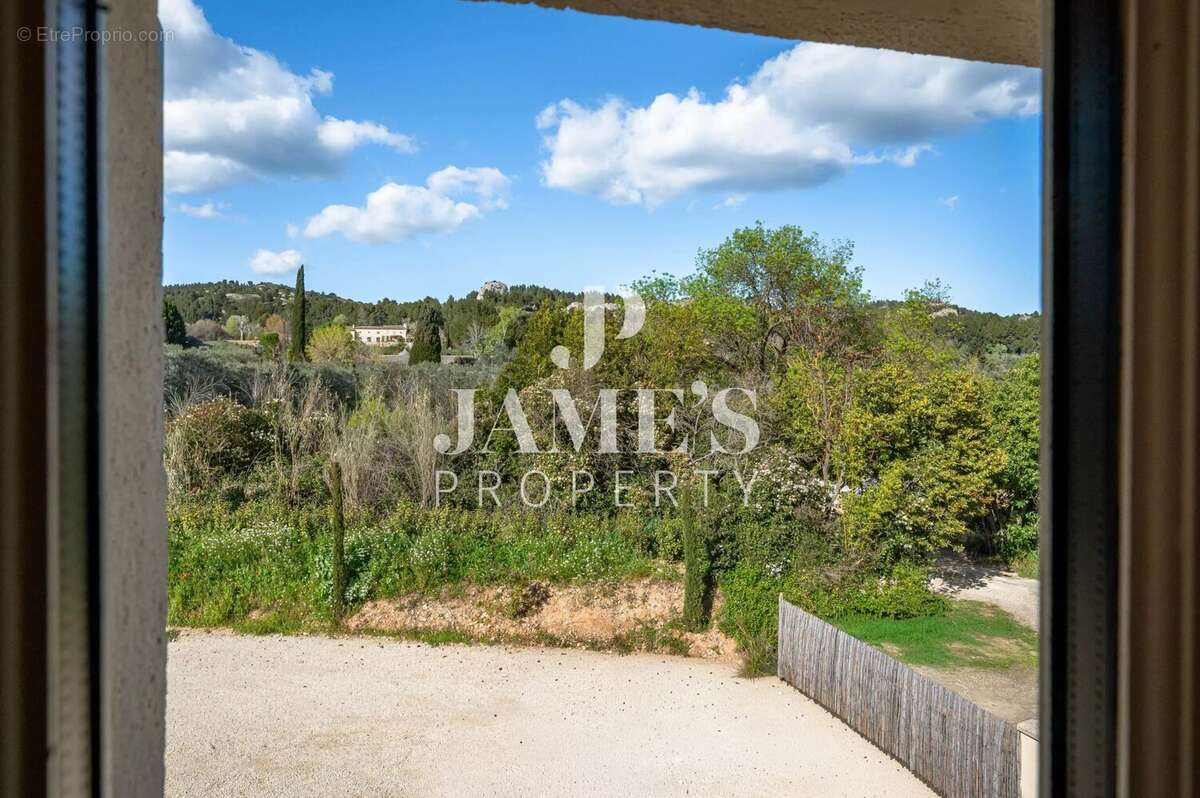 Maison 147 m² à Maussane-Les-Alpilles  - photo 7