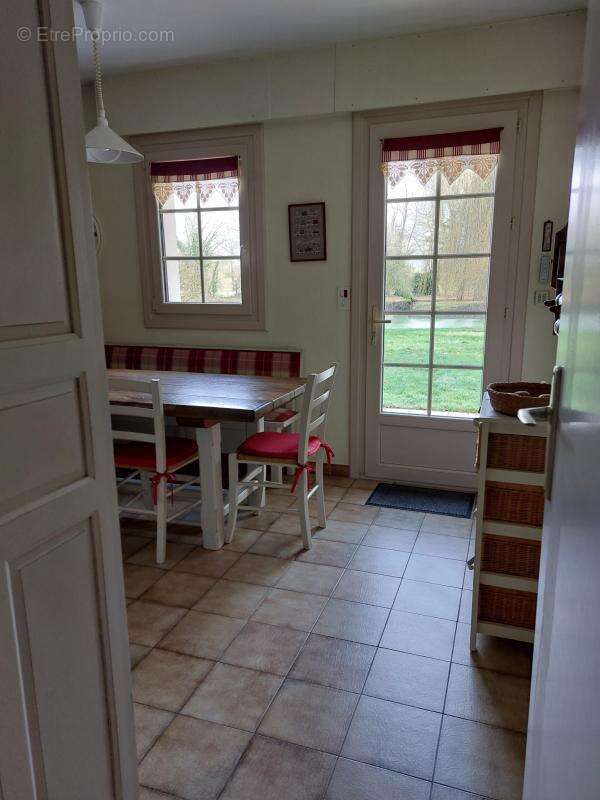 Maison à SAVIGNE-L'EVEQUE