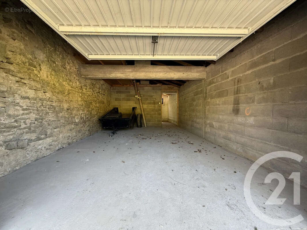 Maison 158 m² à Dommartin-Aux-Bois  - photo 21