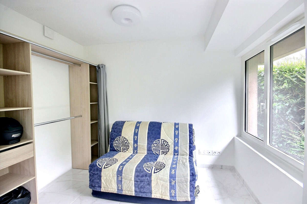 Appartement à FRESNES