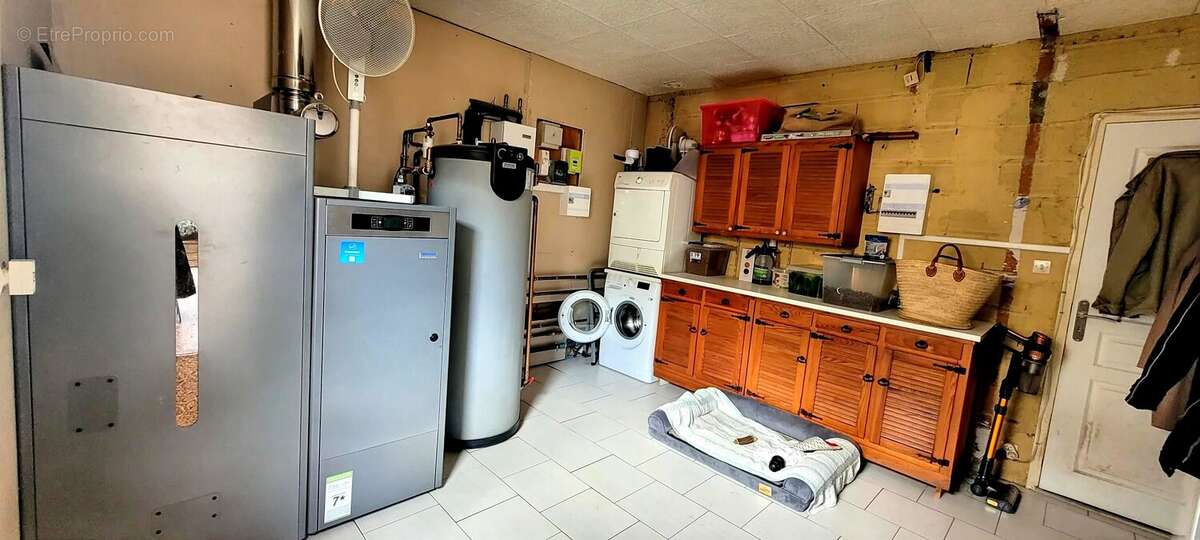 Maison à SAINT-MARTIN-LACAUSSADE