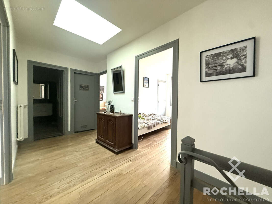 Maison à SAINT-JEAN-D'ANGELY