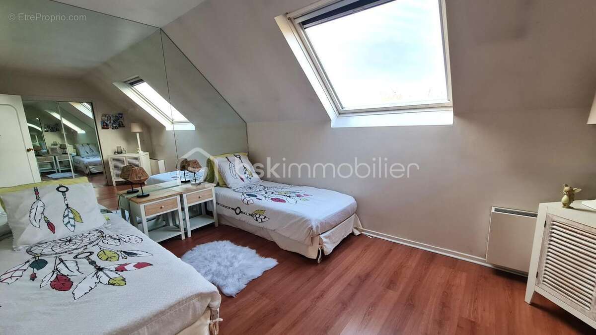 Maison à CLAYE-SOUILLY