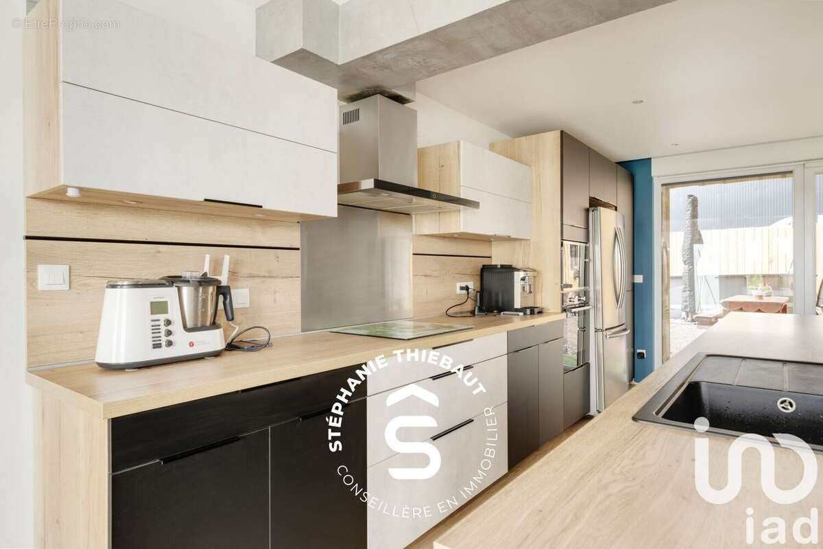 Photo 8 - Maison à DOMMARTIN-AUX-BOIS