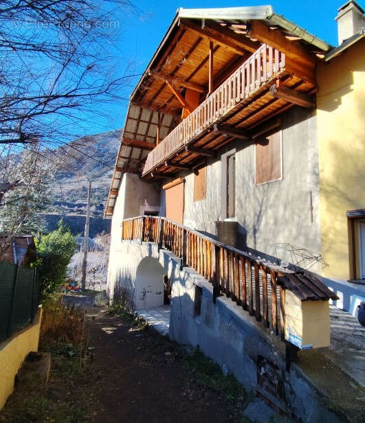 Appartement à L'ARGENTIERE-LA-BESSEE