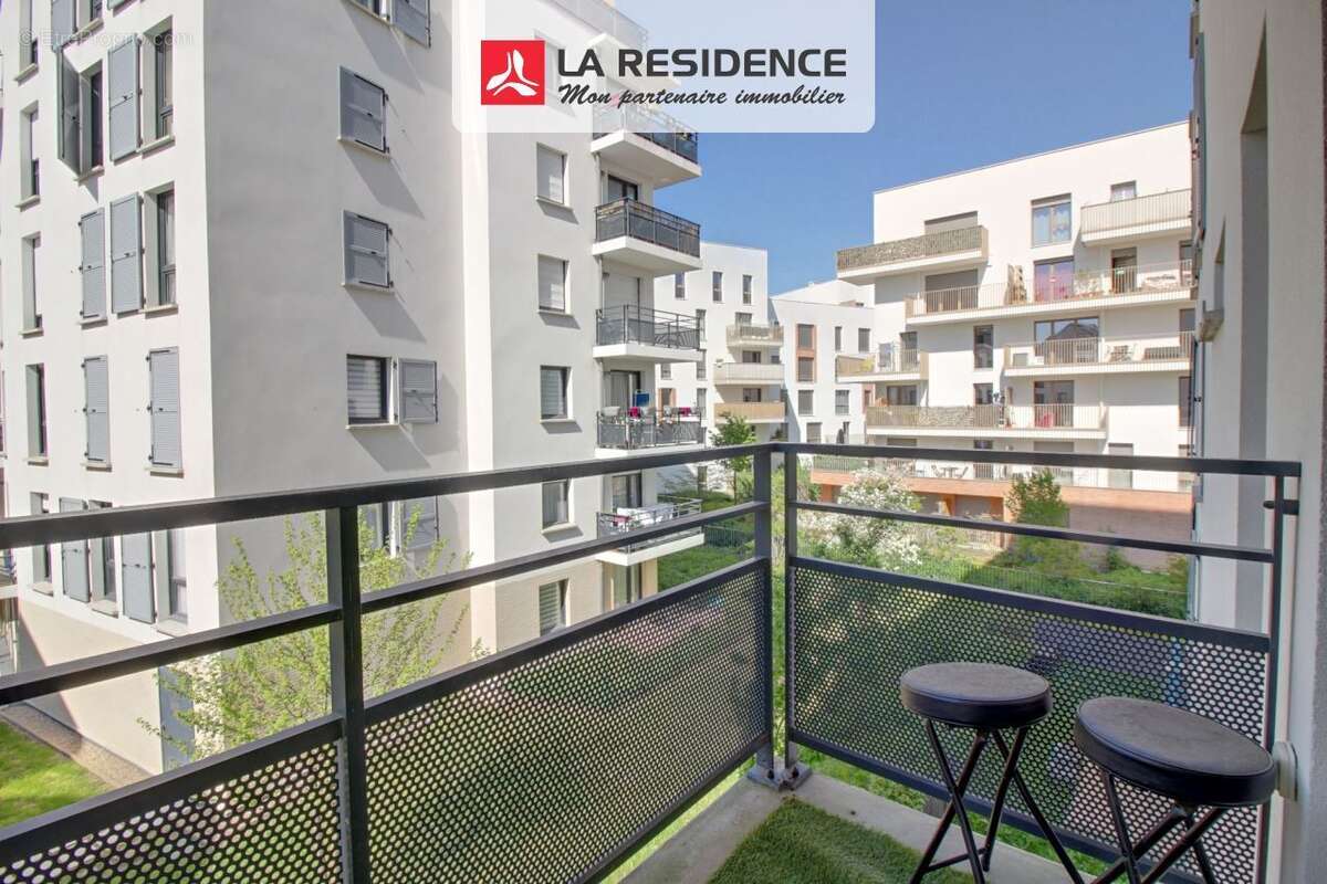 Appartement 24 m² à Poissy  - photo 4