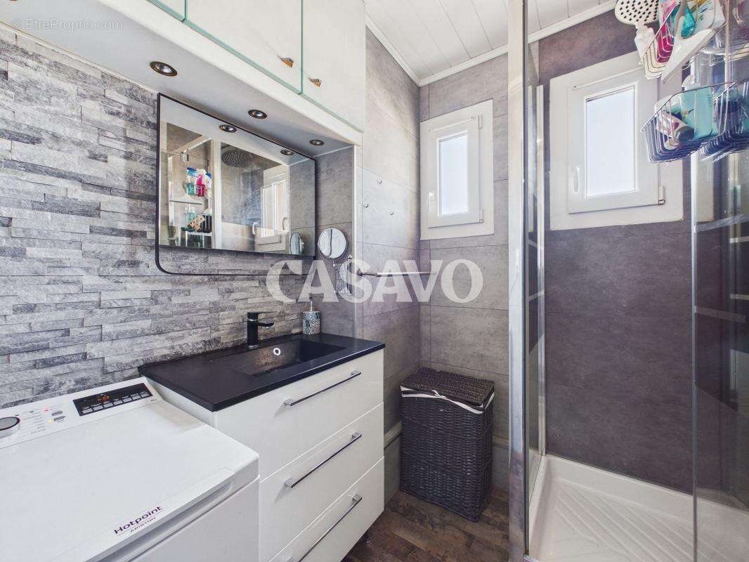 Appartement à SAINT-PRIEST