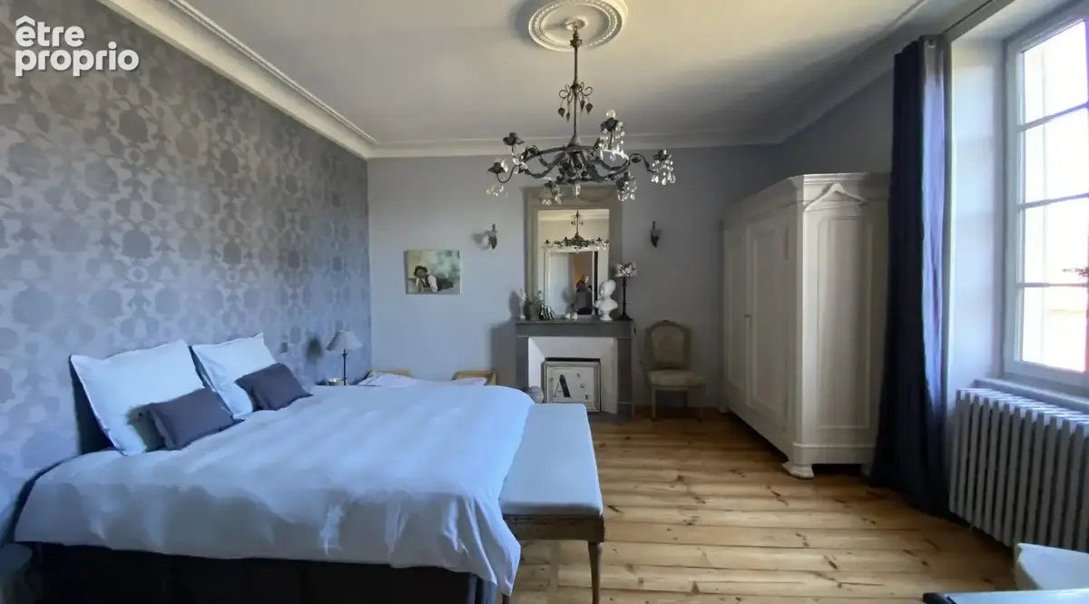 Maison de maitre de type t9 de 330 m2 avec piscine - photo 17