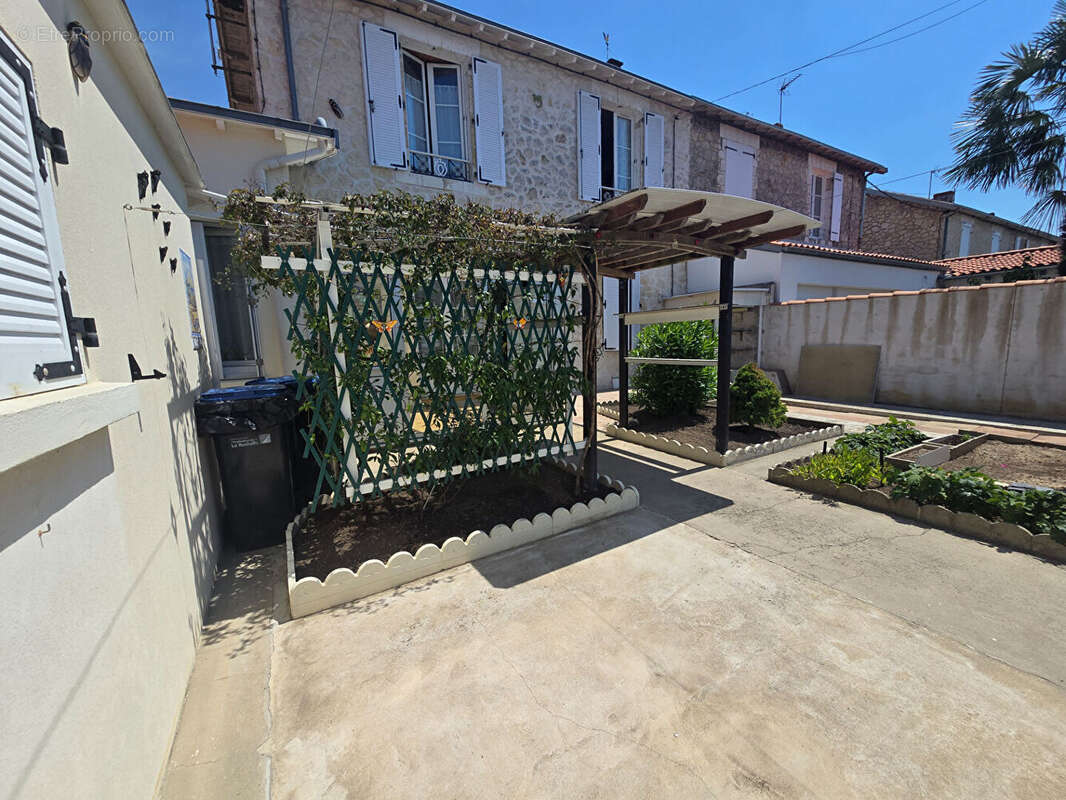 Maison à LA ROCHELLE