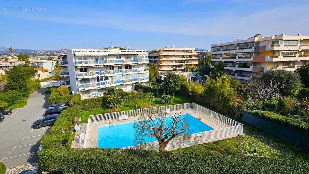 Appartement à CAGNES-SUR-MER