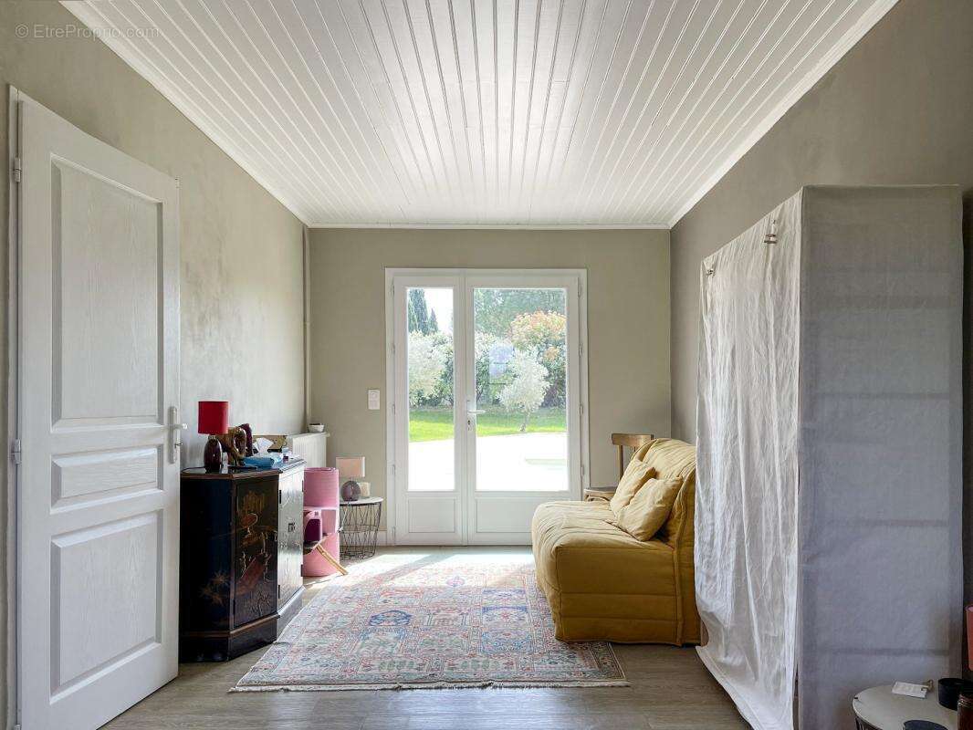 Maison à CASTERA-VERDUZAN