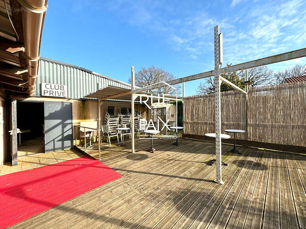 Commerce à PARTHENAY