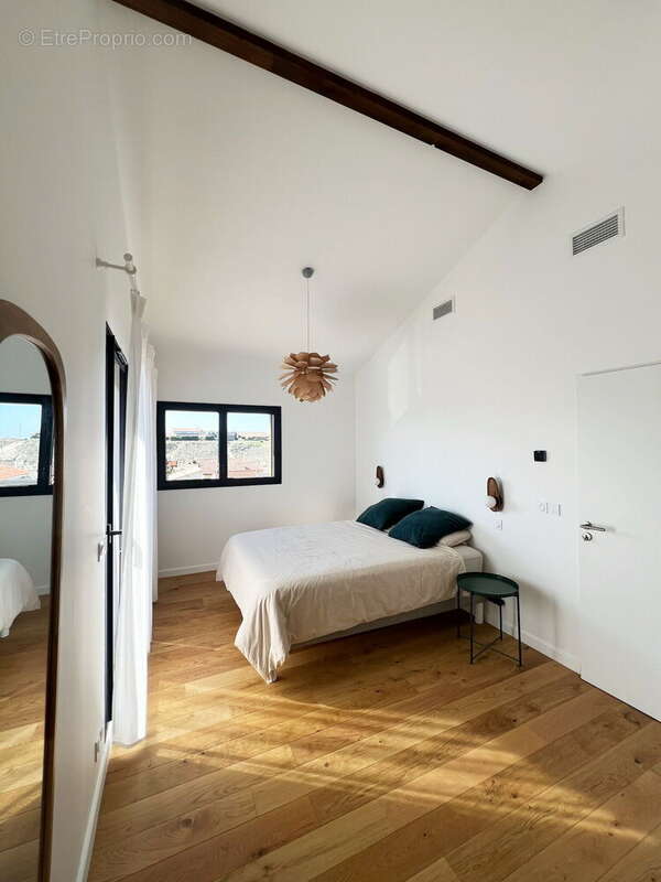 Photo 3 - Maison à SAINT-JULIEN-EN-BORN