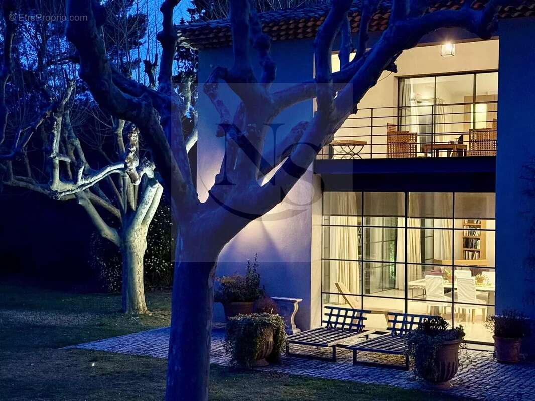 Maison à AIX-EN-PROVENCE