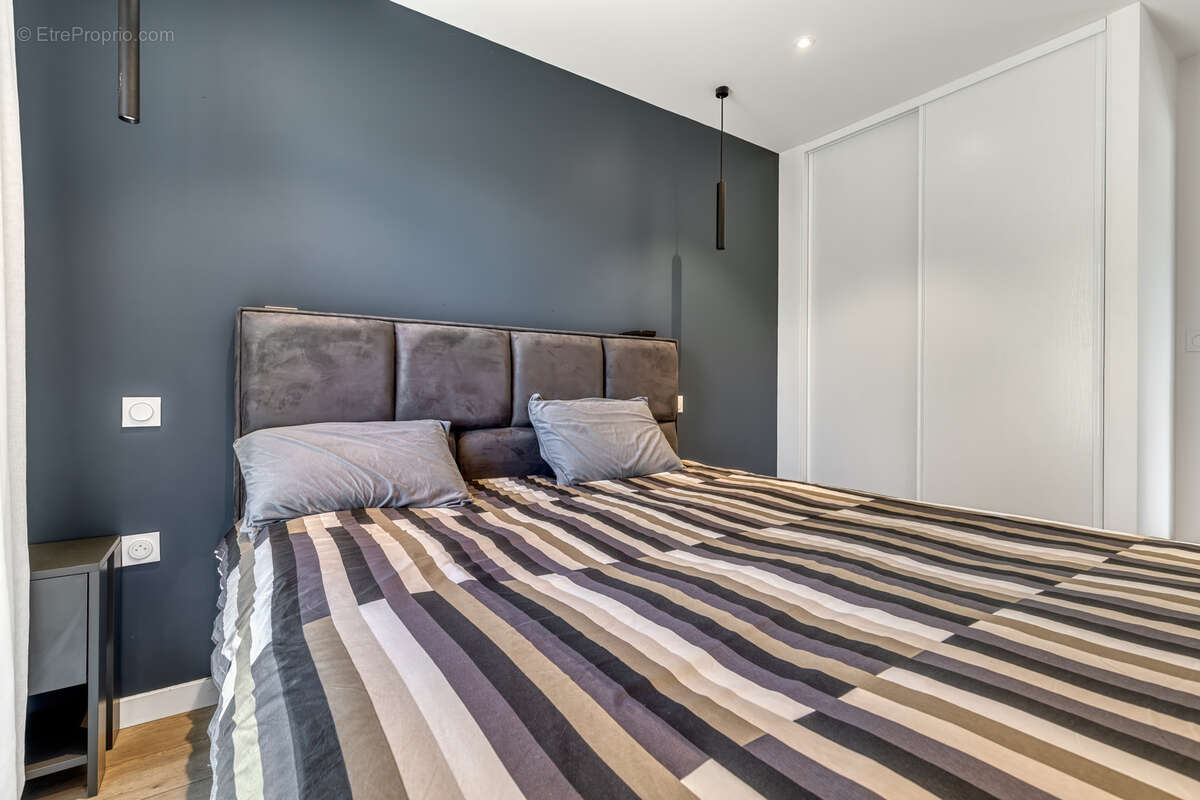 Appartement à SAINT-JEOIRE-PRIEURE