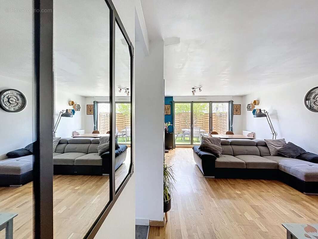 Appartement à ELANCOURT