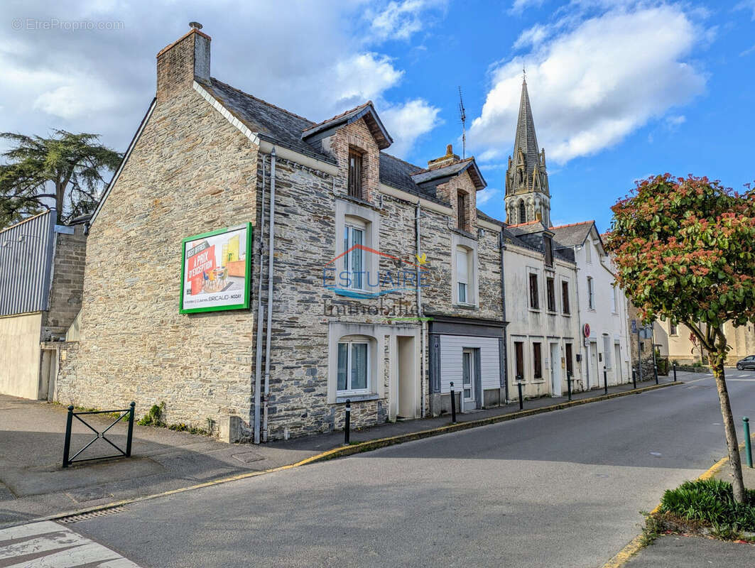 Maison à NORT-SUR-ERDRE