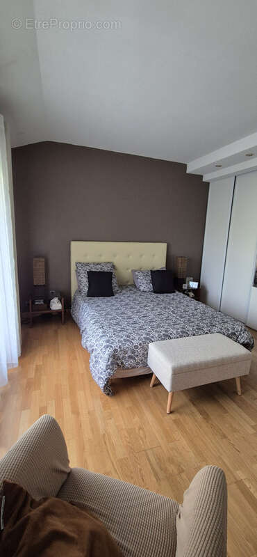 Appartement à SERAINCOURT